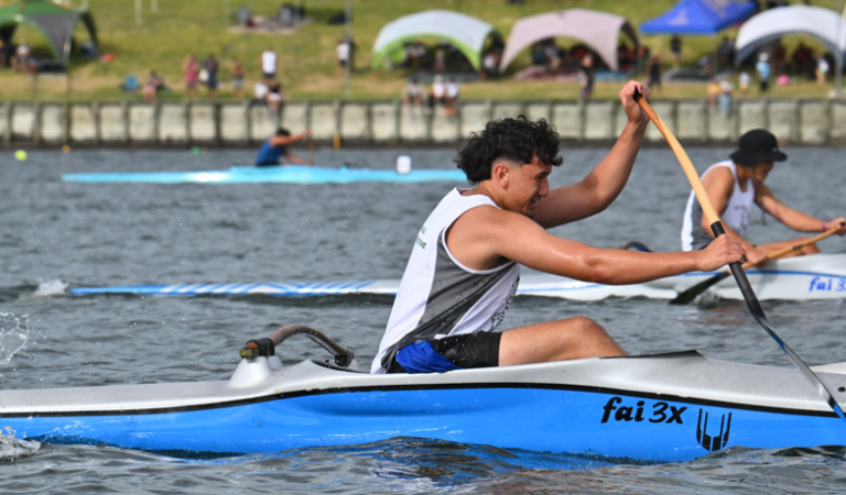 Read more about the article Waka Ama leads student to world champs