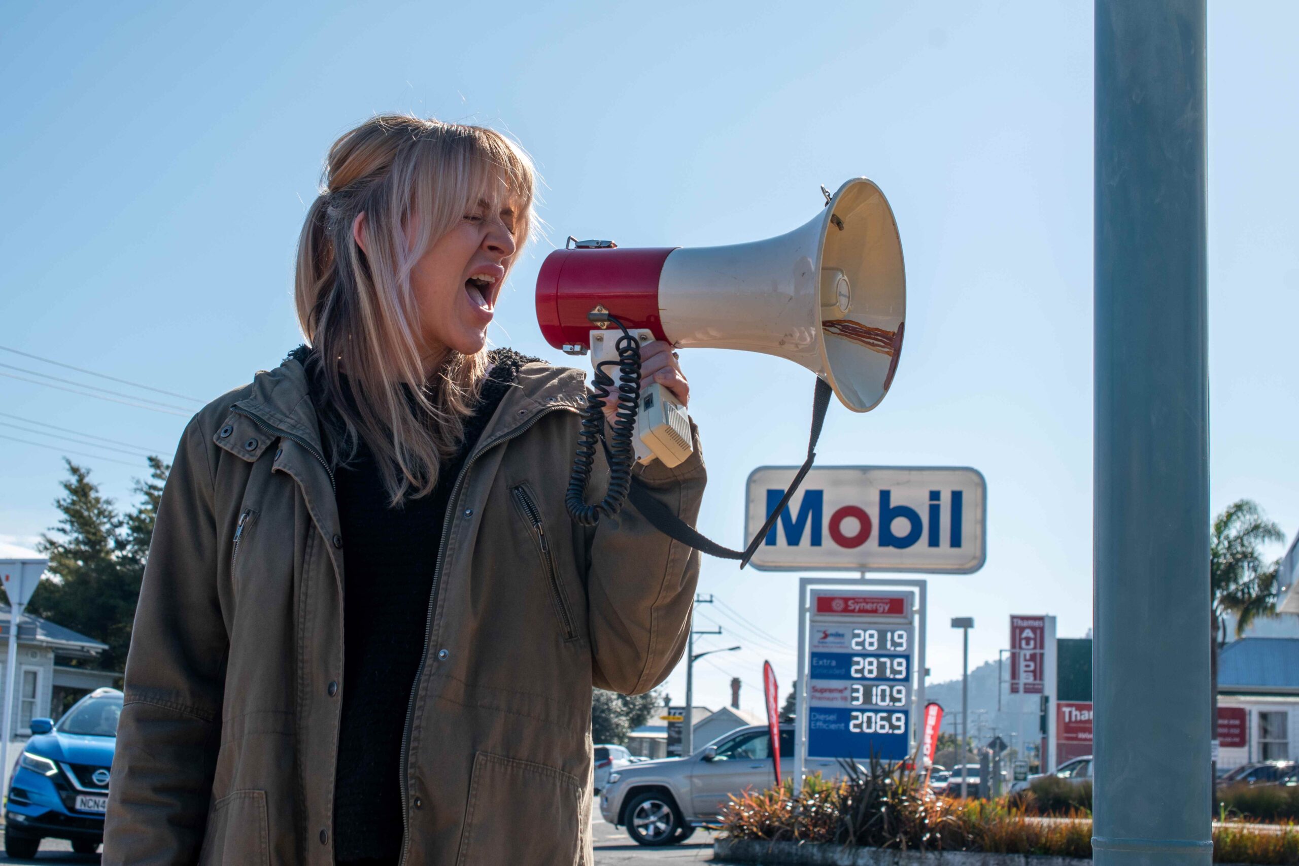 You are currently viewing Protest at the pump